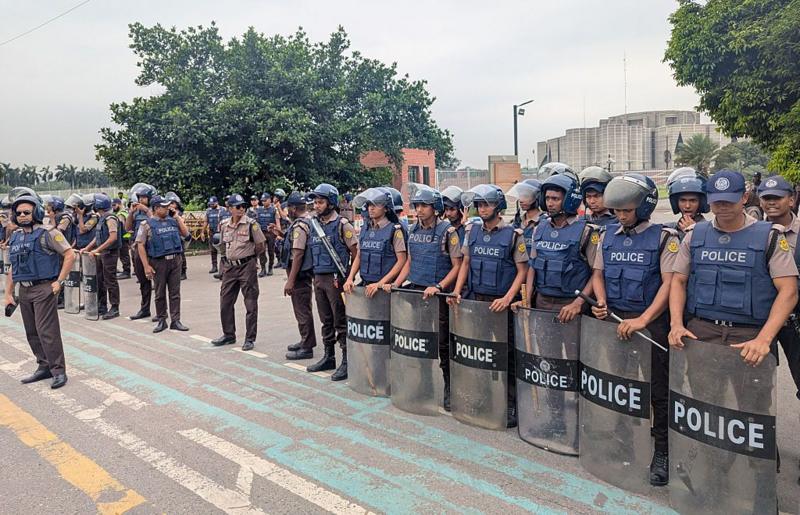 'জঙ্গি তৎপরতা' হঠাৎ কেন আলোচনায়?