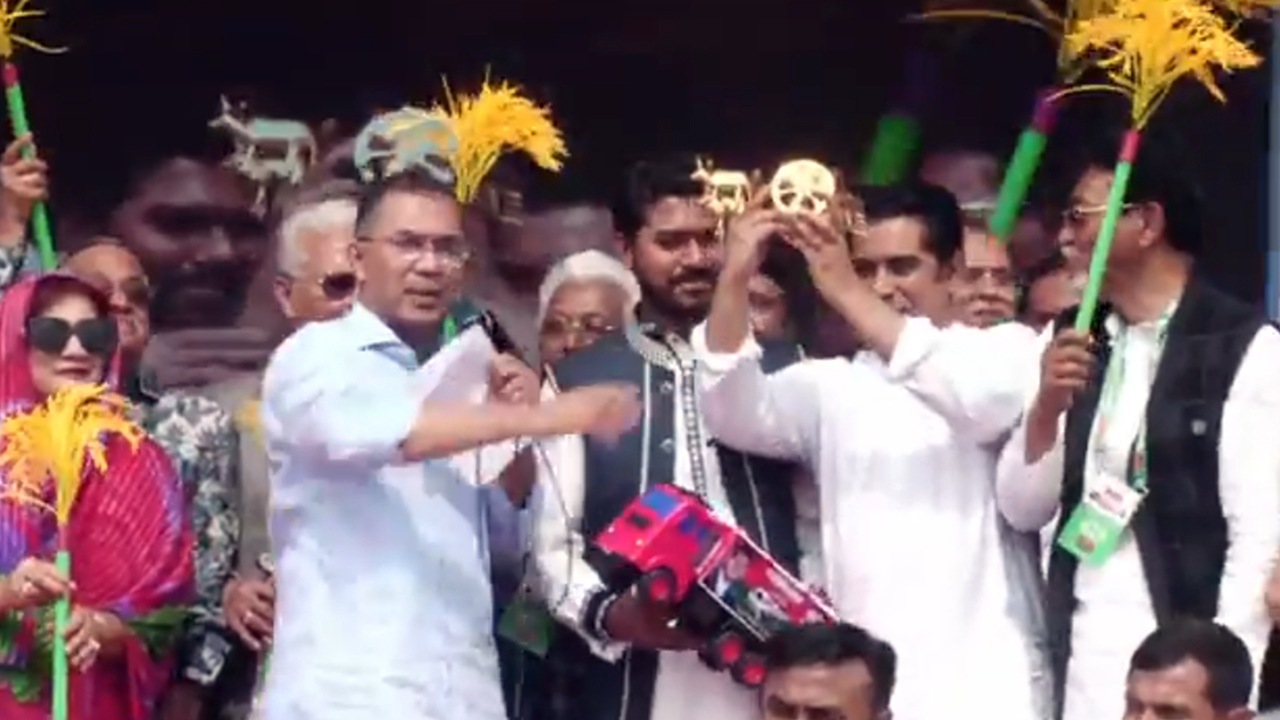 আপনি হৃদয়ের প্রধানমন্ত্রী, আমাদের ভোলা-বরিশাল সেতু করে দেবেন