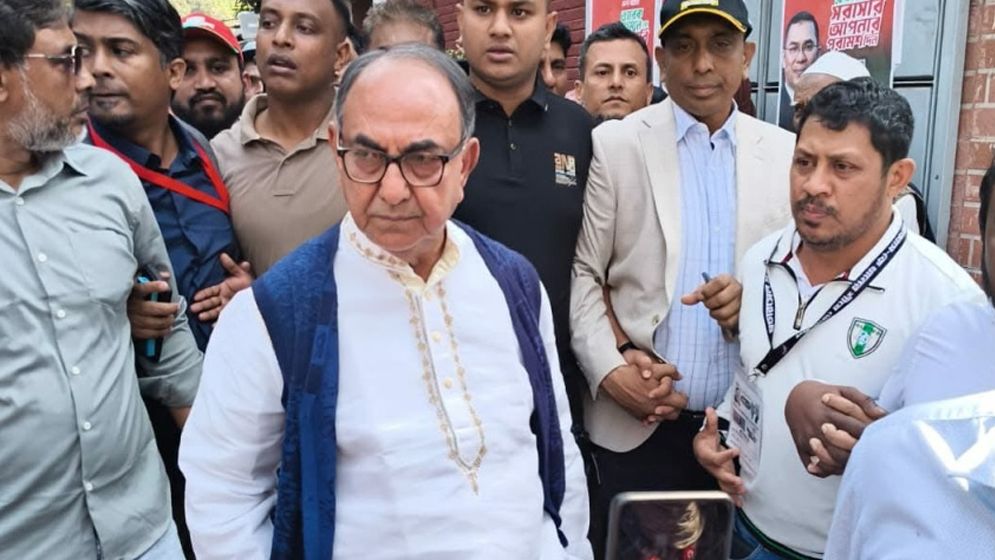 ‘ইঞ্জিনিয়ারিং’ হলে ফলাফল মেনে না নেওয়ার হুঁশিয়ারি মির্জা আব্বাসের