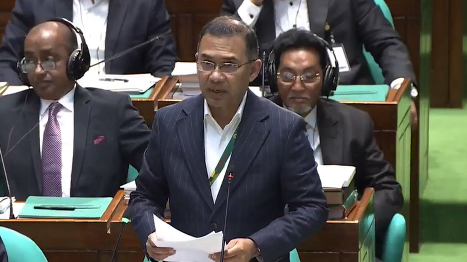 দেশে আজ থেকে আবারও কাঙ্ক্ষিত সংসদীয় গণতন্ত্রের যাত্রা শুরু হলো: প্রধানমন্ত্রী