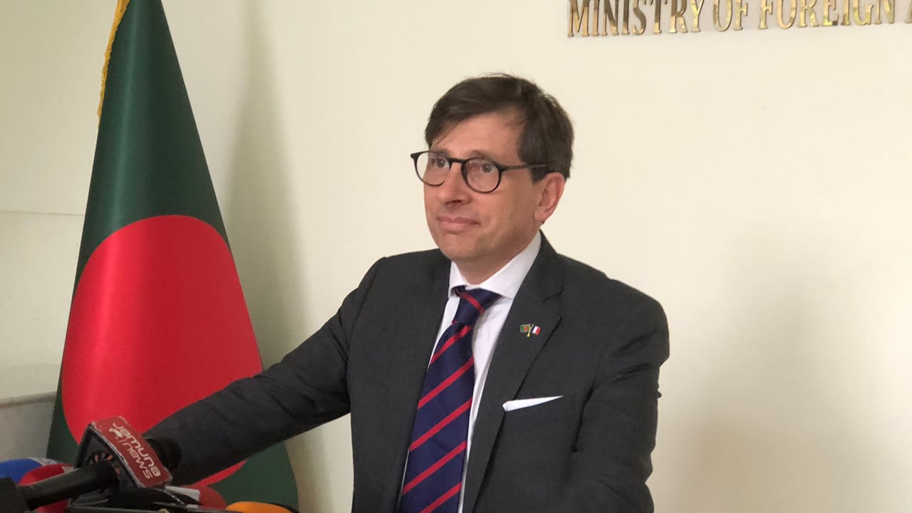 ফ্রান্স থেকে এয়ারবাস না কেনার প্রভাব কি হতে পারে জানালেন রাষ্ট্রদূত